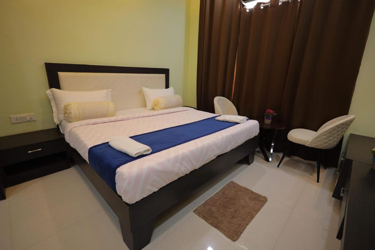 Shakti Villa Home Stay Agra  Εξωτερικό φωτογραφία