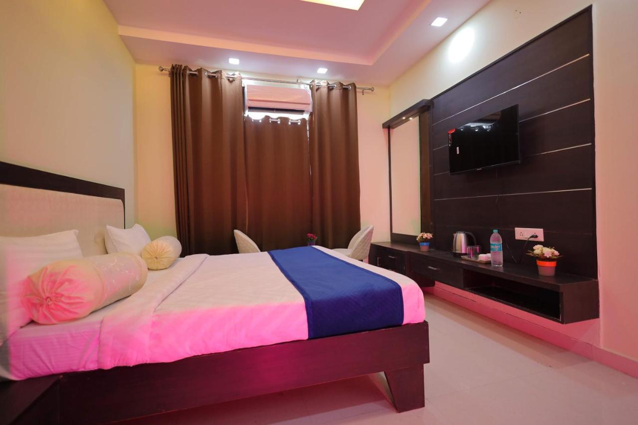Shakti Villa Home Stay Agra  Εξωτερικό φωτογραφία
